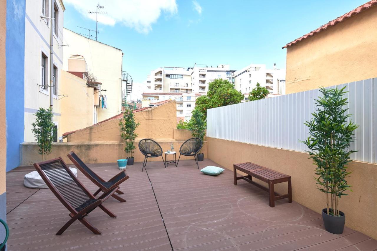 Idyllic Lisbon Apartments With Amazing Courtyard, By Timecooler Εξωτερικό φωτογραφία